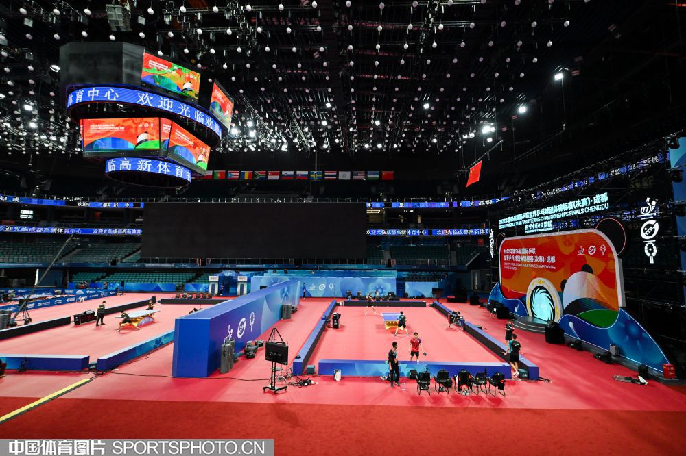 喜得千金，索博斯洛伊晒照宣布女儿出生